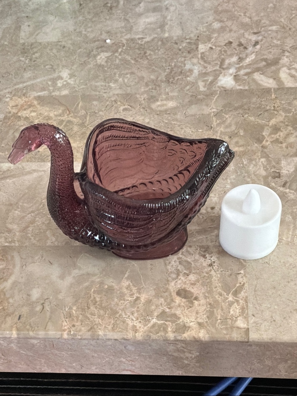 Decorative Glass Swan Dish - Purple With Tealight